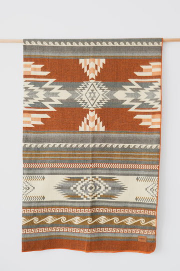 Harvest Glow Muskay Heartprint Queen Blanket