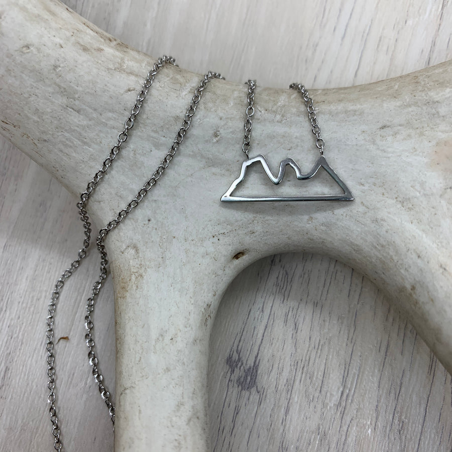 Three Sisters Outline Necklace